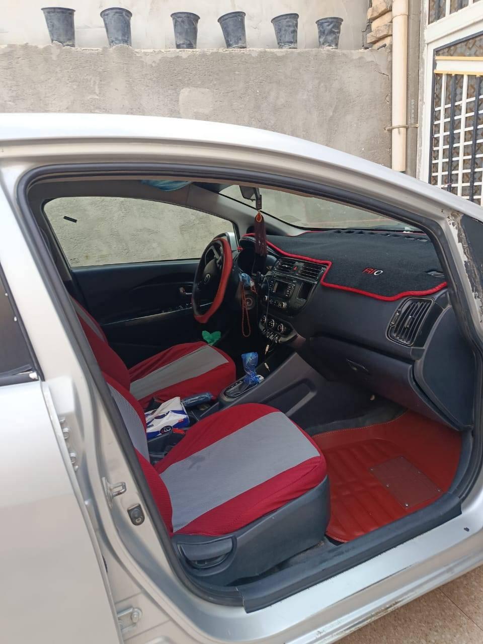 كيا ريو 2014
مكينه 1600 
الرقم ذي قار 
المكان  الشطره 
السعر 73$
ترهم مراوس 

مكلف بالنشر صاحب السيارة 👇
***********
