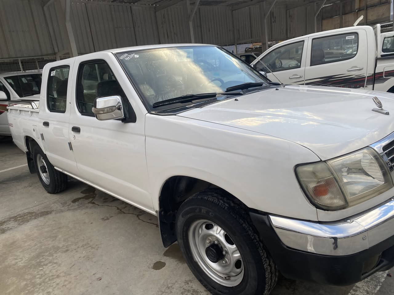 نيسان پيكاب 2001ته بريدوو پاوه
سه ياره كه مالي دؤسته بؤياخي نيه ته نهادوو په له كارتي هه يه 
مه كينه ي نه كراوه ته وه به هه موو شه ريك بي مه سره ف مالي دؤسته 
سه نه ووي دووسالي ماوه به سه رچيت 
***********
