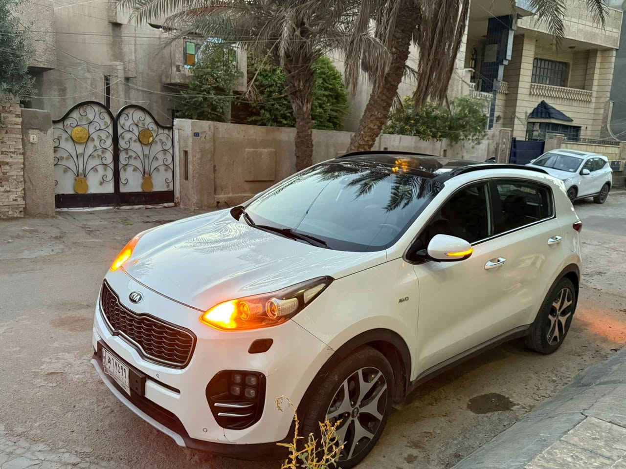 سبورتج 2018GT-LIENخليجي كفاله
مواصفات 1/1اعلى شي بالجيتي لاين
VIPالايراني الغني عن التعريف
رقم بغداد بسمي 
بانوراما
بصمه
ترحيب
كشنات جلد
كشن تدفئه تبريد
كشن خلفي تدفئه
كشنات كهرباء 
اوتو هولد
انظمه قياده
حساسات 360
هاند بريك بصمه
داخل جوزي
قطعتين تبريد
شفتات ستيرن 
مري شفط
بجم LEDكامل
عدسات 360
فول تحكمات
شاحن وايرليس
صندوق كهرباء 
وبعد بيها هواي مواصفات 
ماشيه 75 
السعر 180 وبيها مجال بسيط 
***********
