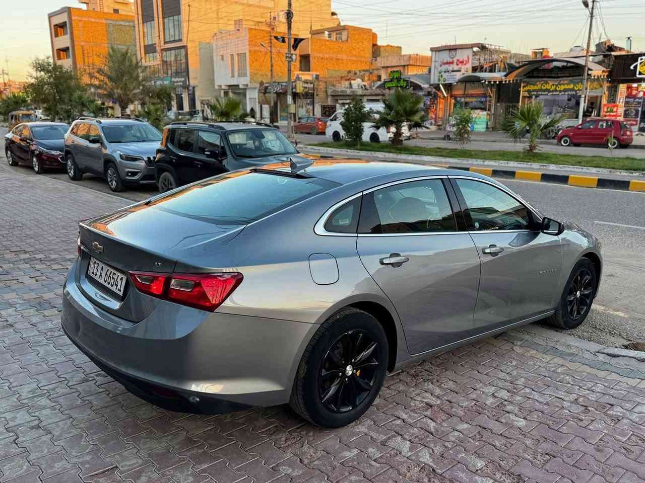 سلام عليكم 
ماليبو ٢٠٢٣ مواصفات LT لون رصاصي  رقم ميسان بأسمي حادث تبديل بنيد فقط ماشيه ٢٨ الف  السعر130 وبيه مجال بسيط للاستفسار *********** 
مامتواجد ع الخاص اتصال فقط
