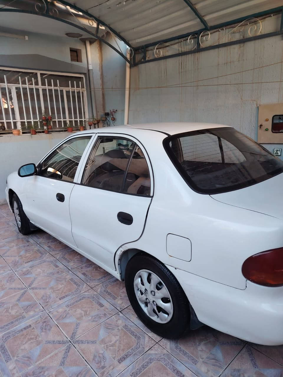 اكسنت 96 للبيع
سيارة كدام العين 
محرك وكير شرط
تبريد بس يحتاج غاز
سنوية جديدة شرط التحويل
مكاني الموصل
***********
السعر 38 وبيها مجال للطيبين
