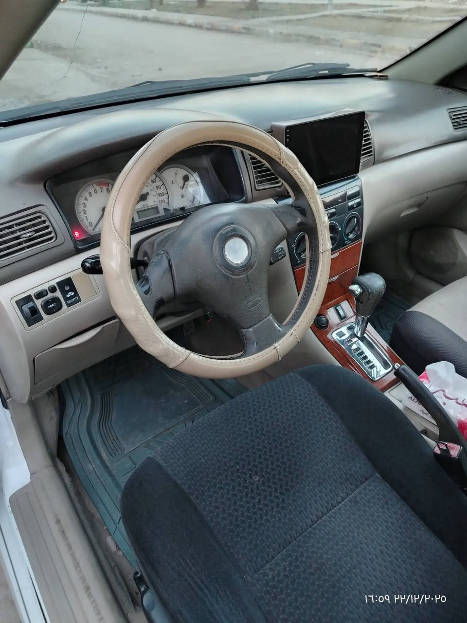 السلام عليكم
كورلا نحلة  موديل 2007 محرك 1800 جديد كير جديد حاوية السيارة مكفلوة ليبل واحد بدون ضربة
فقط التبريد عاطل السعر 97 مكان السيارة النجف 
الاستفسار الاتصال على الرقم ***********
