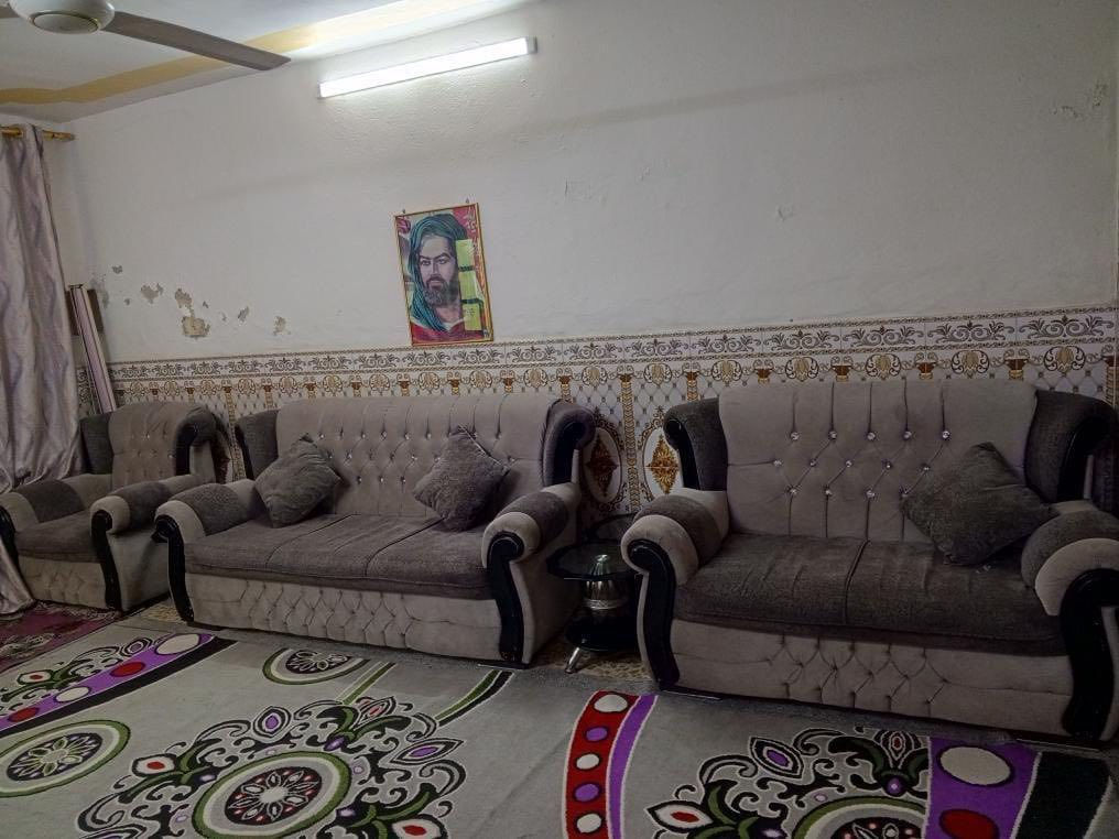 السلام عليكم تخم للبيع المكان الشعله قطاع الرابع التخم 10مقاعد  السعر 175 بي مجال لاستفسار ***********
