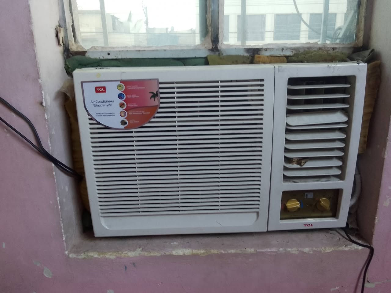 كنديشن نضيف تدفئا 🥵تبريد 🥶غاز شركه السعر:400د.ع و بي مجال للتواصل اتصل علا رقم الآتي *********** وشكرأ
