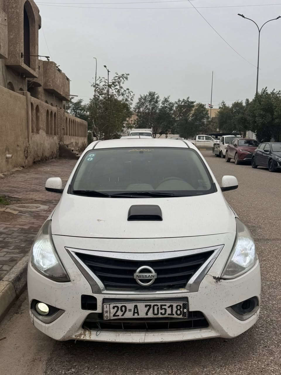 نيسان سني 18 رقم واسط باسمي للبيع صدر امامي خلفي جديد محرك وكير نظيف 
للاستفسار اكثر
 :***********
