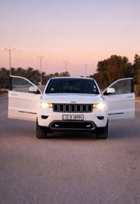 السعر 255 ورقه  🔥للبيع – جيب كراند شيروكي (لمتد)كامل مواصفات  مكاني بغ...