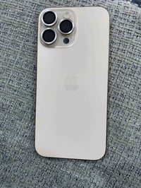 آيفون ١٦ برو ماكس • ٢٥٦ • بطارية ٩٢