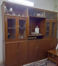 يوجد بوفية للبيع قطعتين  نظيفة للاستفسار اتصال على الرقم ٠٧٧٠٢٧٩١٦٠٧