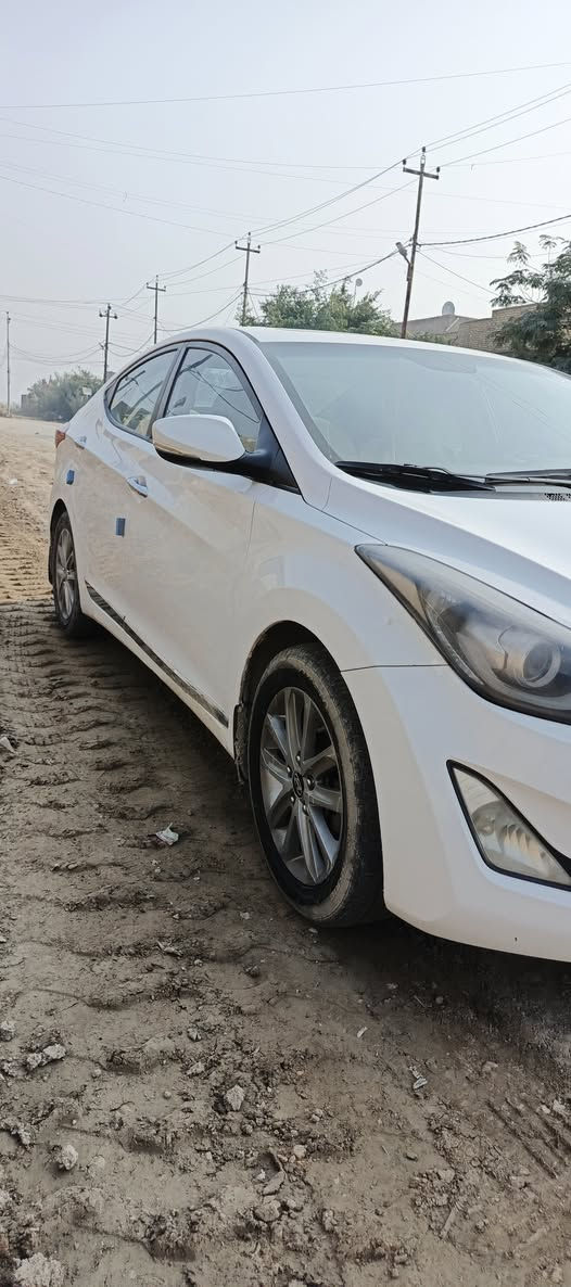 النترا هونداي ٢٠١٥ للبيع وارد خليجي 
______________________________
مكينه ١٨٠٠ . تبريد قطعتين رقم بابل انگليزي
______________________________
سياره جاهزه من كلشي مكينه گير تبريد 
فتحه دشبول صاجي شاشه 
______________________________
سياره مكفوله من كلشي بس بيه خشم البنيد
مكدار شبر اثر شلعه مال مسطره والباقي مكفول
______________________________
سعر ١٣٠ 
______
المكان ديوانيه رقم الهاتف ***********
