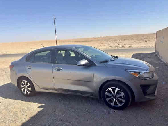 السلام  كيا ريو 2022  120$ورقة 
ماشية 36 ميل محرك 16دوش
فول مواصفات 1/1 Lxs 
رقم اربيل بجم كبس 
لايت زينون
بصمة 
رادار تحديد مسار
صندوق ذكي
شاشة ديجيتاك
تبريد لمس 
كامرة دوارة
شاشة ابل كار بلي
وبيها مجال جدا بسيط البيع بالنقد فقط
بيها 3ابواب وجاملغ خلفي 
 موصل ***********
