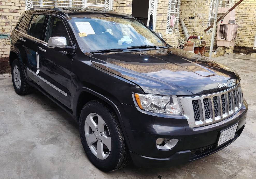 السلام عليكم جيب لاريدو ٢٠١٤ أدوات كصه جنطه متوؤم بغداد ألماني سنويه عظم مكينه ٣٦٠٠ مكينه وكير وحداديه وتبريد وتخم تاير مكفولات مواصفات فول 4 شاشات كامره اماميه خلفيه فتحه سقف خزن ميموري جنطه شفط كهرباء كشنات جلد تدفئة تبريد ستيرن كهرباء تدفئة دمام جنطه هواي مواصفات بعد السعر ٧٤ رقم ***********
