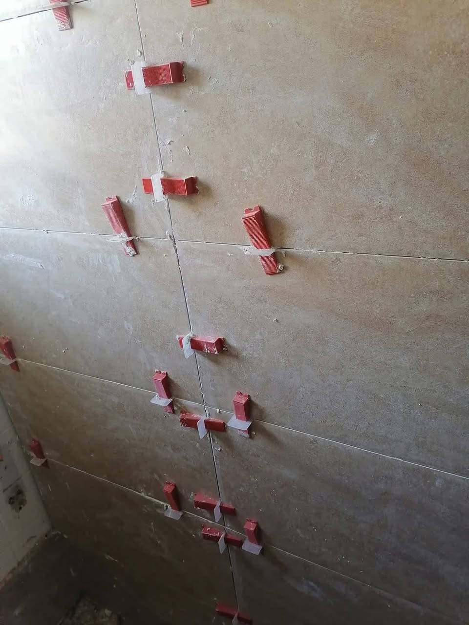 بسم الله. خفلة سيراميك متفرغ شغل مرتب وسعر مناسب جدا *********** المقدادية ونواحيها
