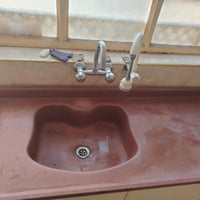 كاونتر للبيع نظيف جدا صارله 9 اشهر فقط للاستفسار مراسله الصفحه او الات...