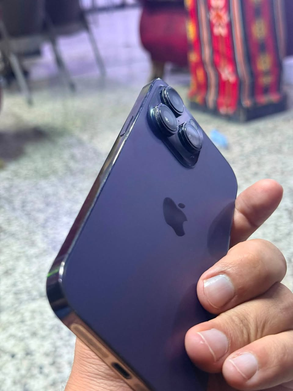 ١٤ برو ماكس شرق اوسط ذاكره ٢٥٦ بطاريه ٨٦ جهاز وتر مكفول للبيع فقط ملحق كامل مكاني بغداد الحريه 
لتواصل ***********
