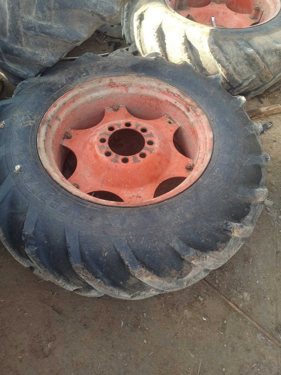 اهل العناتر جوز تايرات للبيع
***********
وعجل😅 مكلف بلنشر
