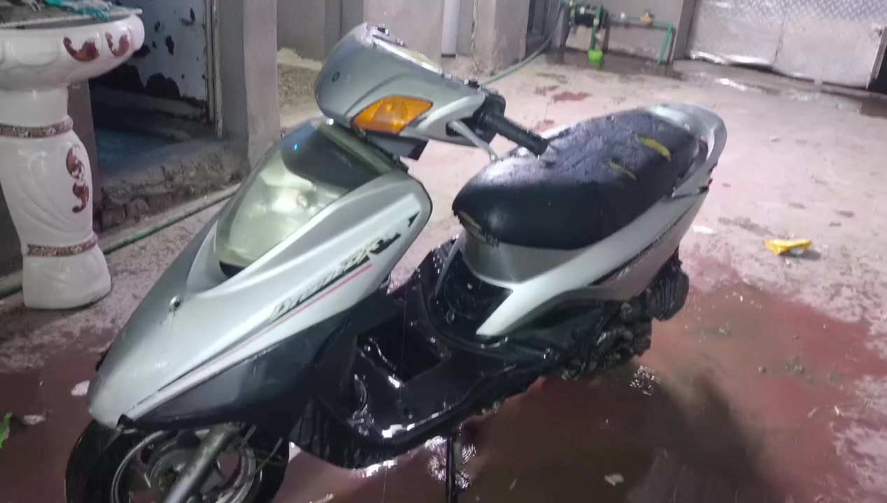 بريز كوم حديد شغاله بية نقص كابريتر  ***********مكان جسر ديالة
