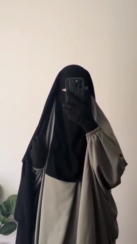 سێتی حەباو نیقاب بۆداواکردن نامە بنیرن 🖤


**إذا كنت صاحب هذا الإعلان وتريد حذفه لأي سبب، رجاءا أرسل رسالة إلى الدعم الفني**