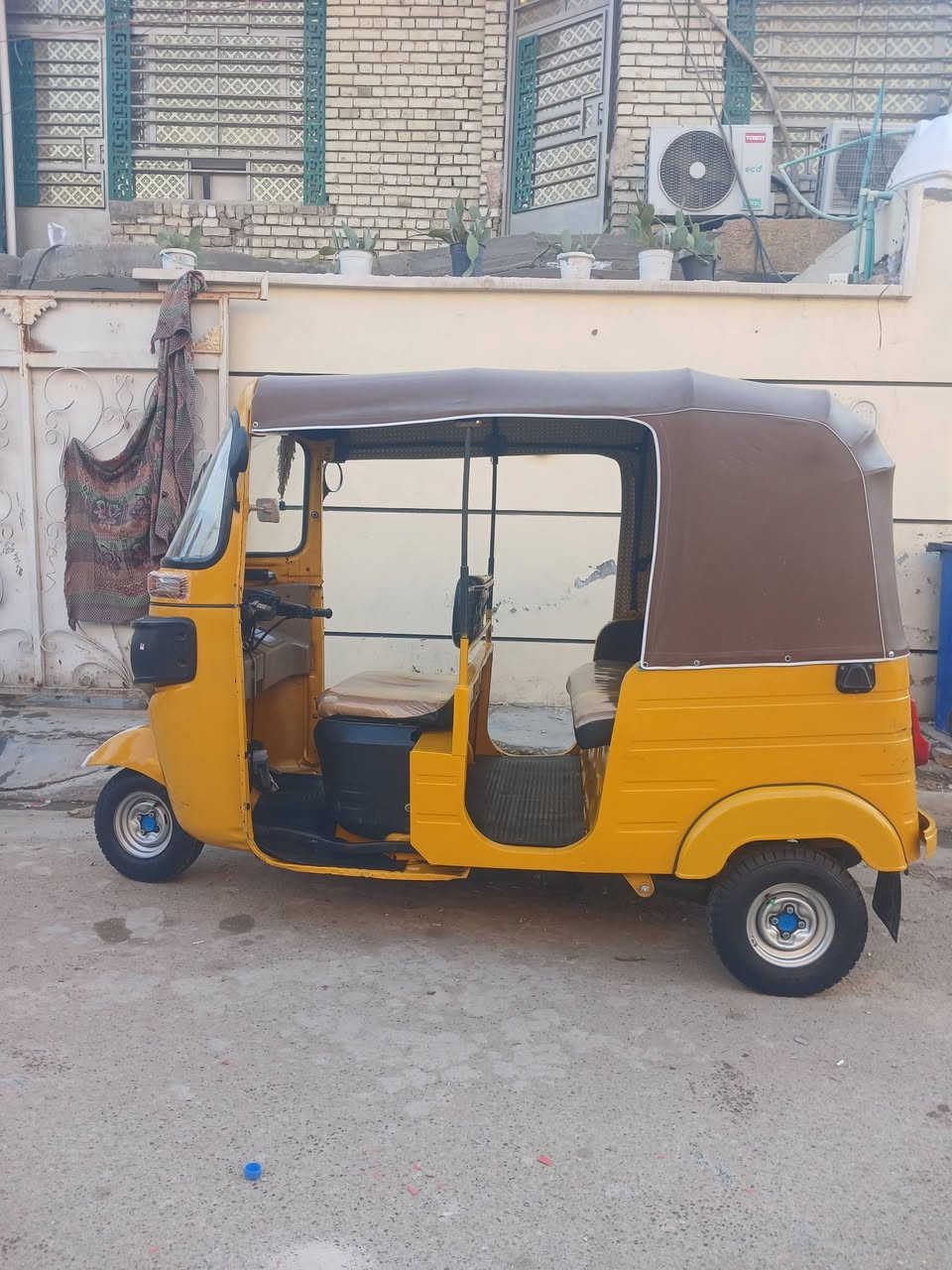 سلام عليكم تكتك 2020رقم وسنويه كشر مكفول لا صبخ ولا معجون شهر ١٢ مكان لكماليه شراي***********
