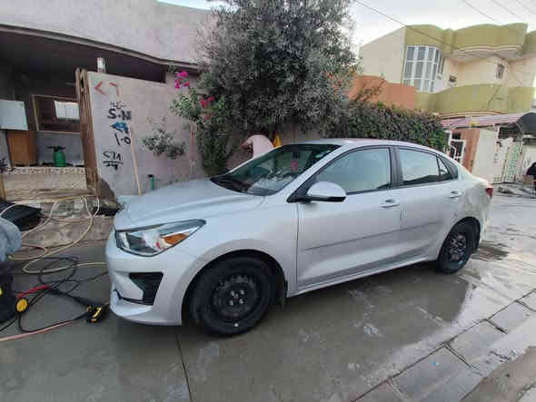 Kia rio 2021
وارد امريكي الضرر جاملغ خلفي فقط 
للتواصل ***********
