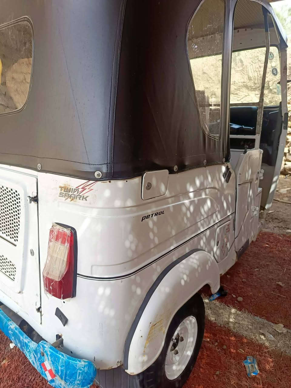 تكتك مديل 22ادوات سعر 3500وبيهة مجال شراي يتصل وبيه خير ويدلل ***********
