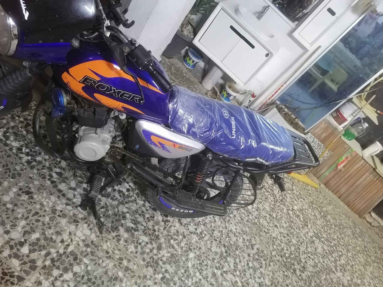 السلام وعليكم بوكسر 2023للبيع نقص بس جاملغ امامي سعر 950وبيها مجال بدون أوراق للستفسار


**إذا كنت صاحب هذا الإعلان وتريد حذفه لأي سبب، رجاءا أرسل رسالة إلى الدعم الفني**