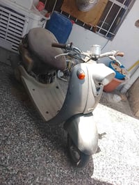 للبيع 60 شغاله وتمشي عوزه شوته بغداد سعره 100وبيه مجال 07731070304