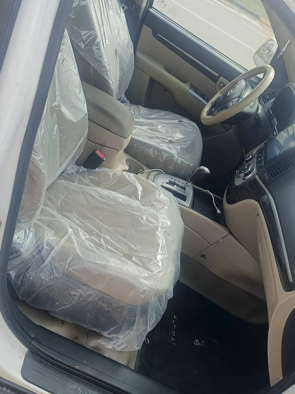 ل بيع سنتافي 2012 سياره رقم وسنويه
صبخ حزام بدون دواخل
 سليمانيه تحويل وكاله مباشر
محرك 4 سياره تخم تاير صدر جديد كير ومحرك شرط الفحص تبريد ثلج فول مواصفات
وسعره عل اتصل مكان سياره واسط الزبيديه
***********
‏‪***********‬‏
