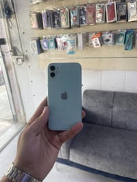 آيفون 11 ١٢٨ • بطارية ٧٧ • الديوانية