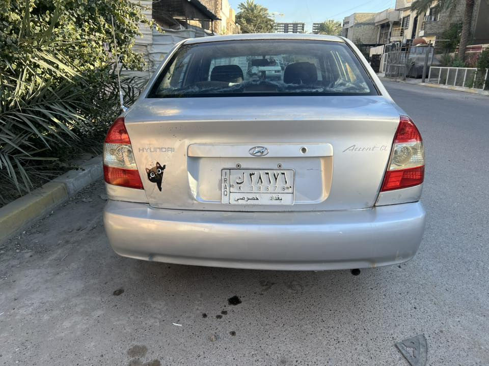 السلام عليكم اكسنت موديل ٢٠٠١ للبيع اوامراوس السياره جاهزه كيرومكينه مكفولات صدر حلو السياره جاهزه السعر ٤٨ وبيها مجال مكان بغداد الحريه للاتصال ***********
