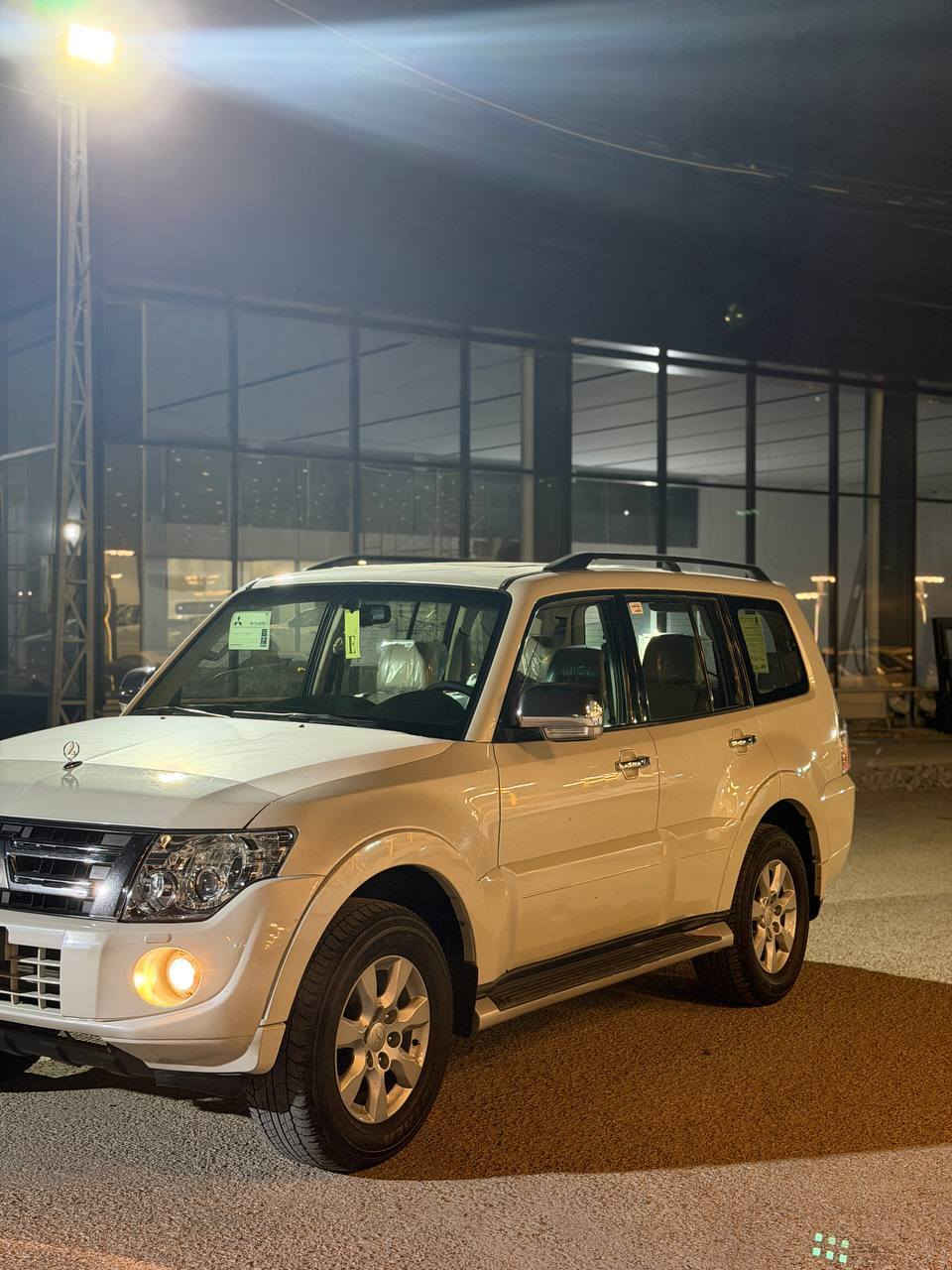 من رخصة الادمن باجيرو حبتور ومعروفه مواصفات الحبتور مي يحتاج اثكرهن كفاله ما عدى كارت بلجاملغ الامامي كفاله من بارد مديل 2014رقم نجف بسمي جهازه مكينة وكير وحداديه وتبريد وتخم تاير هزه لل 2027سنوية لل2031السعر 167وبيها مجال للشراي مراوس وبيع مكان السيارة النجف الاشرف الاستفسار على الرقم ***********سيد حيدر الذبحاوي
