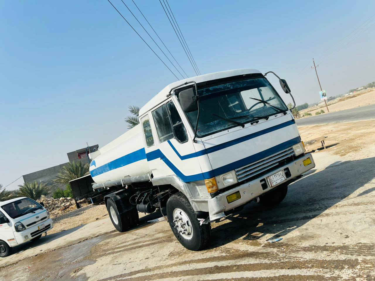 السلام عليكم ورحمه الله وبركاته للبيع دنكر ماء سنيبوشي موديل 91سنويه 27. حموله 12الف لتر مسجر بل سنويه دنكر حوضي. سعر 70وبيهه مجال مكان حله بابل اتصال ***********
