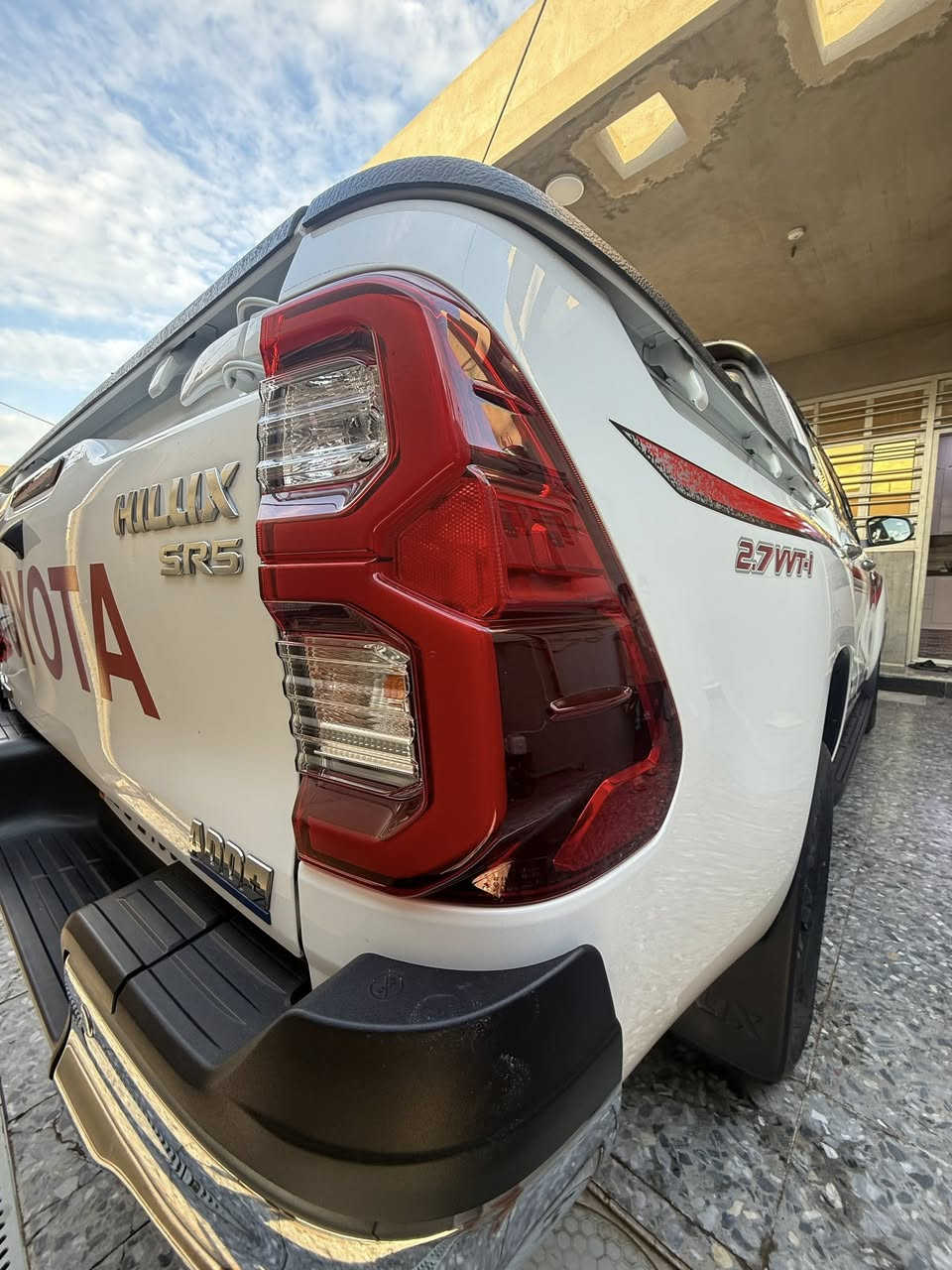 هايلوكس 2025شركة ساز ضمان رقم اربيل زيرو ماشية 1600كليو فول موصفات السعر 365$مكاني بغدادهذ رقمي***********
