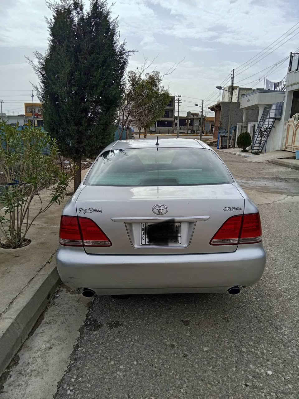 شاهینە موس
۱٨۰
بچوک بە بچوک
پێنج بەسمە
سێ دوگمە
پەردە
کامێرە
چوار پارچەی یابانی هەیە
***********
