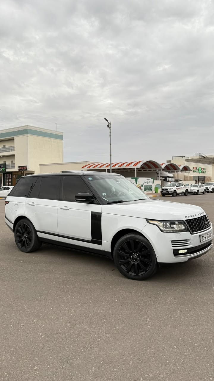 السلام عليكم رانج روفر 2016 خليجيه وكاله سردار 
كفاله عااامه 
جاهزه من كلشي فوول  مواصفاتها  
رقم بغداد مميز 
كتاب تظليل سنه كامله 
 
مكينه المرغوبه ٨ سلندر بانزين بدون سوبر تشارج 
ماشيه 160 الف كيلو حقيقي
سياره على وضع الشركة 

مسويلها سيرفس كامل وجاهزه السياره  

لاتحديث ولا ي شيئ اخر 

 السعر ٣٢٥    مكاني البصره
  
واتساب

‪ 0777  60  96  555‬
