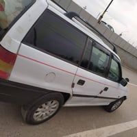 اوبل استر للبيع موديل 1992 مكفوله من ضربه مكينه وكير خير من الله سياره...