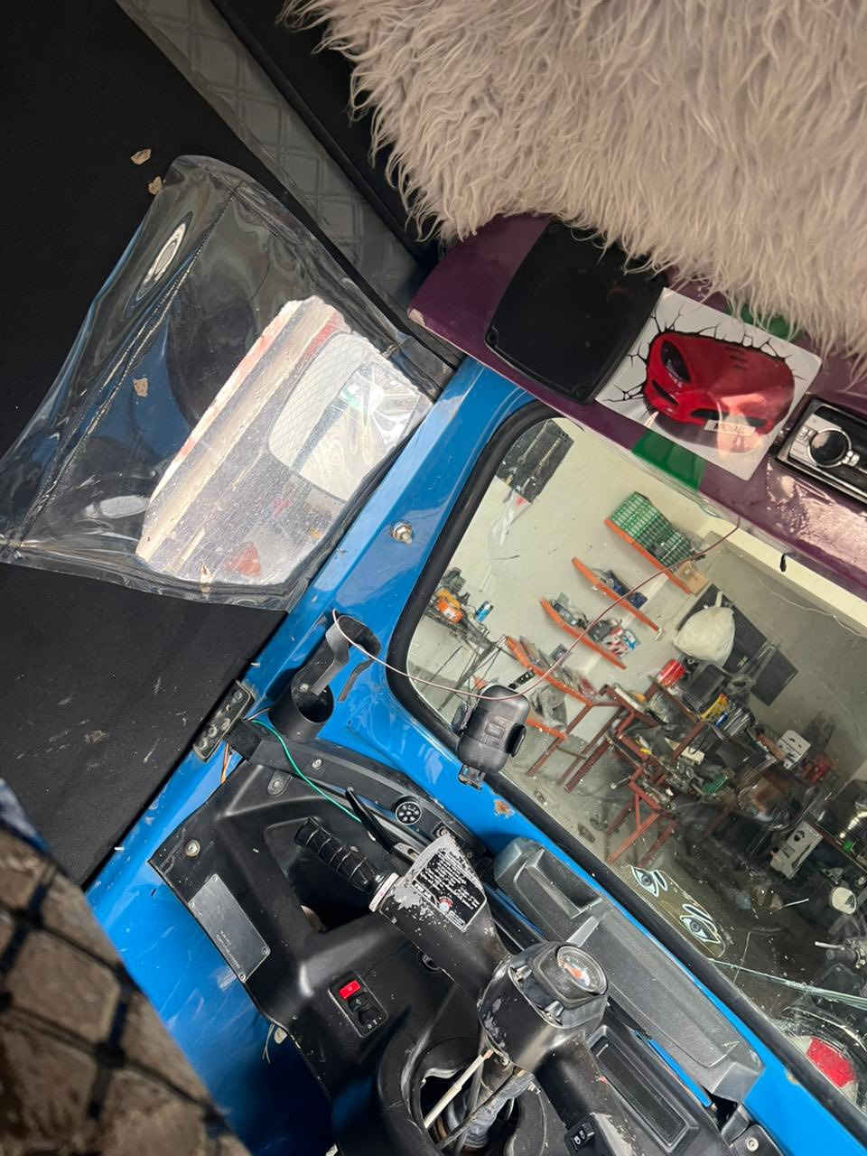 سلام عليكم تكتك لبيع تي في اس موديل 20 شهر 9 وراق اصليه شركة ريتاج مكينه كفاله عامه مكاني ديالى قرب مطعم سامان السياحي اي ستفسار اتصل ***********. سعرهي 3650 بيهي مجال
