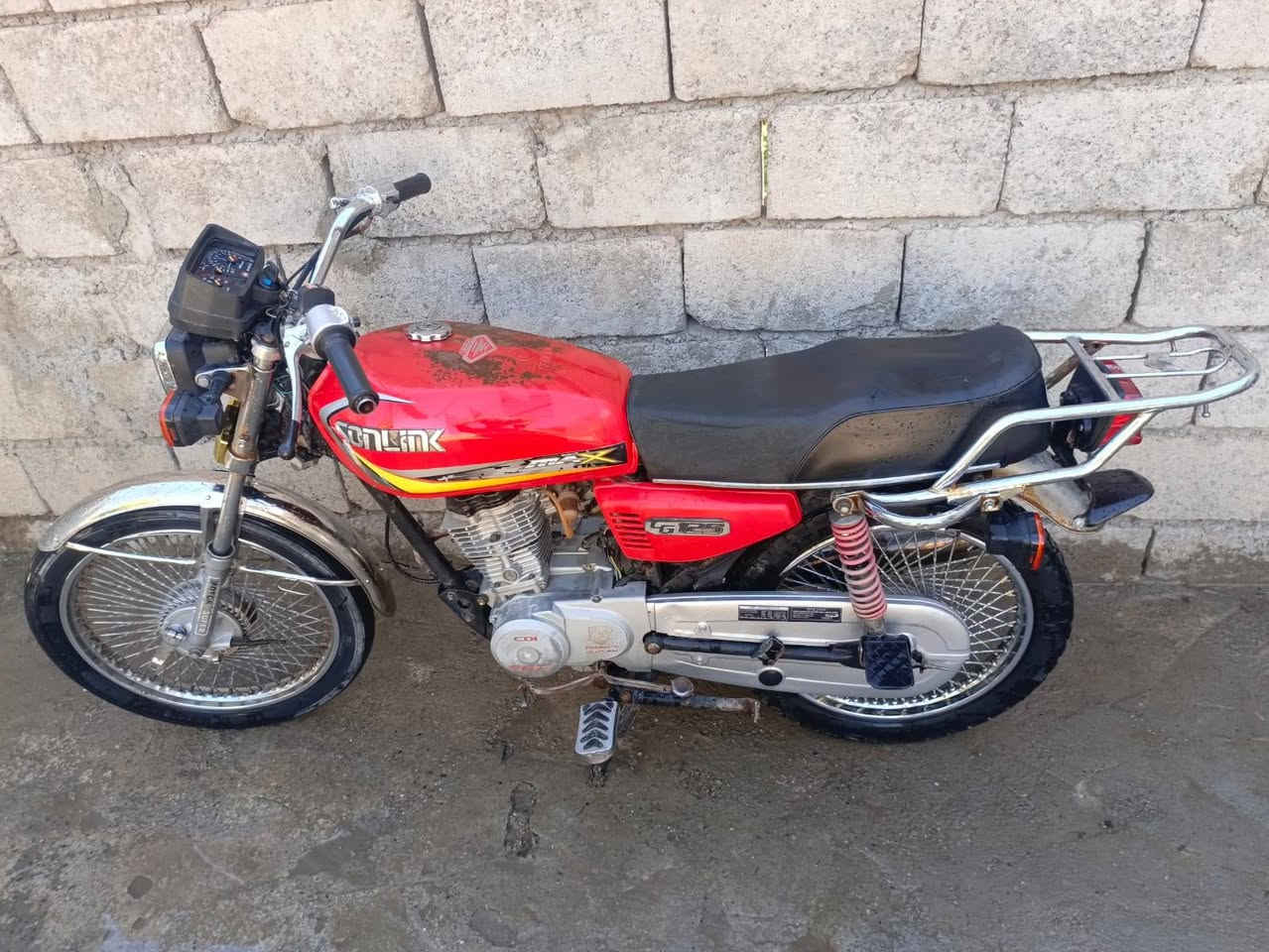 للبيع تايكر 2019 محرك معمر بستم ويرمنيه ما تشتغل 280 بي مجال شي قليل  مكاني بل أيمن ستفسار ***********
