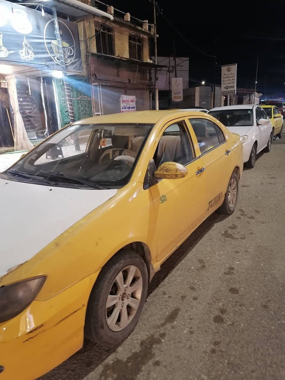 سلام عليكم ورحمة الله وبركاتة 
سيارة ليفان 620 للبيع 
سيارة جاهزة مابيها شي يعني كبل تحرك 
بيها ظرر ب دوسة وهلال خلف سائق فقط 
محرك و كير شرط مكفول 
سيارة كابون.(يعني كارت بانزين خاص ب محافظة نينوى) 
صاحبها شرعي موجود ب موصل 
تريد وكالة او تحوير 
غرامات تنزل من سعر سيارة 
وبخصوص هيئة مطلوبة تقريباً مو متاكد 180 الف
بخصوص السعر ادفعلي سعر فادني نتفق بعد ما اشوفة وتفحص سيارة


**إذا كنت صاحب هذا الإعلان وتريد حذفه لأي سبب، رجاءا أرسل رسالة إلى الدعم الفني**