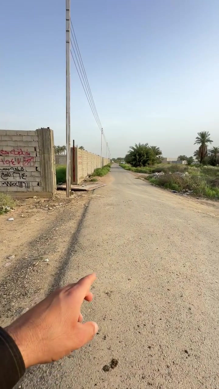 قطعه للبيع مساحه 600 متر
خدمات كامله تبليط وماء وكهرباء 
طابو سند 25 مكاتبه واقرار محكمه 
العنوان الدوره -البوعيثه 
للاستفسار ***********
