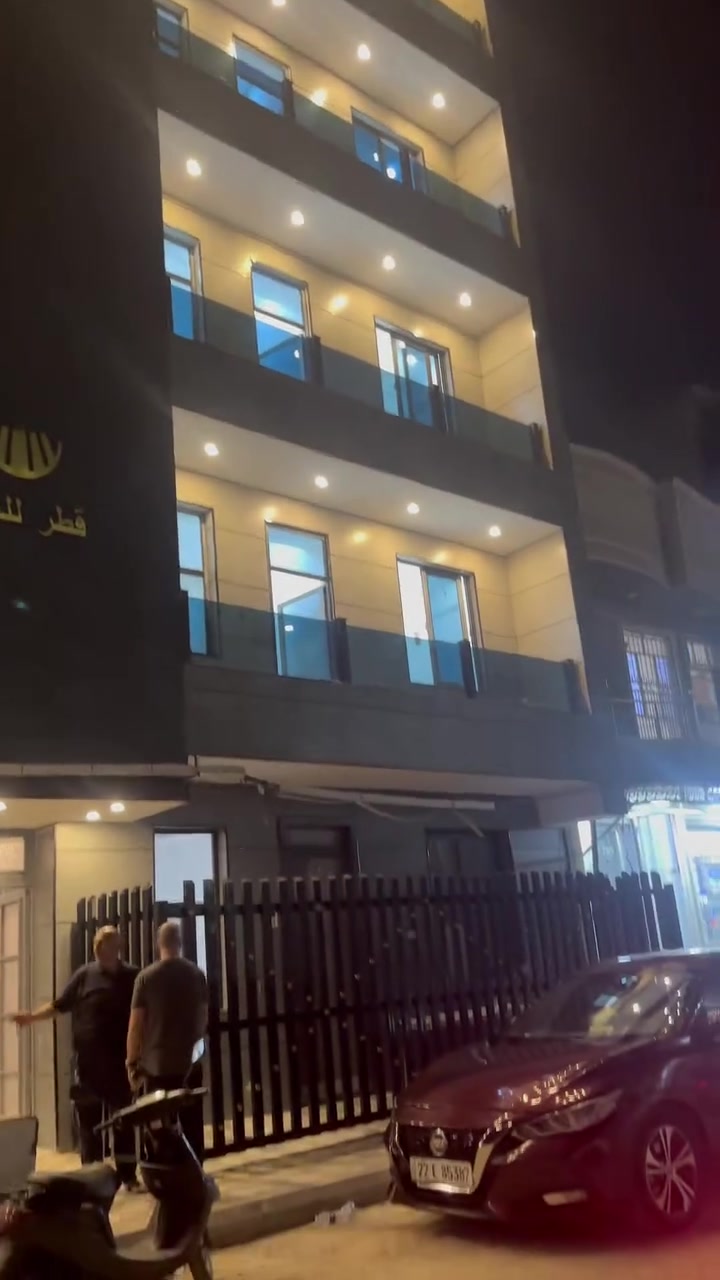 السلام عليكم شقه للبيع الاعظمية الاخطل او قرب قصر بلاسم طابق ثاني يوجع مصعد شغال 24 ساعه المساحة 90 متر الشقه خلفي ‪
***********‬
