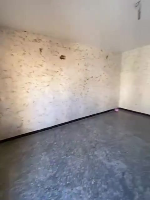 السلام عليكم
مشتمل طابق اول مساحه ١٥٠ متر يحتوي على صاله ومطبخ وغرفتين نوم وصحيات 
للعوائل فقط
مقابل ابو طياره شارع مستشفى الدوره الاهلي وسط المنطقه 
للاستفسار *********** واتساب
