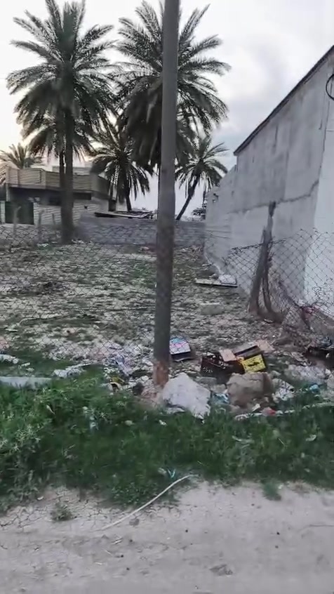 السلام عليكم توجد ارض للبيع مساحه ٢٠٠ متر جسر ديالى العريفيه نزله الي مجاوره طرشي الباخره طابو سند ٢٥ سعر مناسب ٣١ وبيه مجال واذا ١٠٠متر هم نبيع للتواصل ***********
