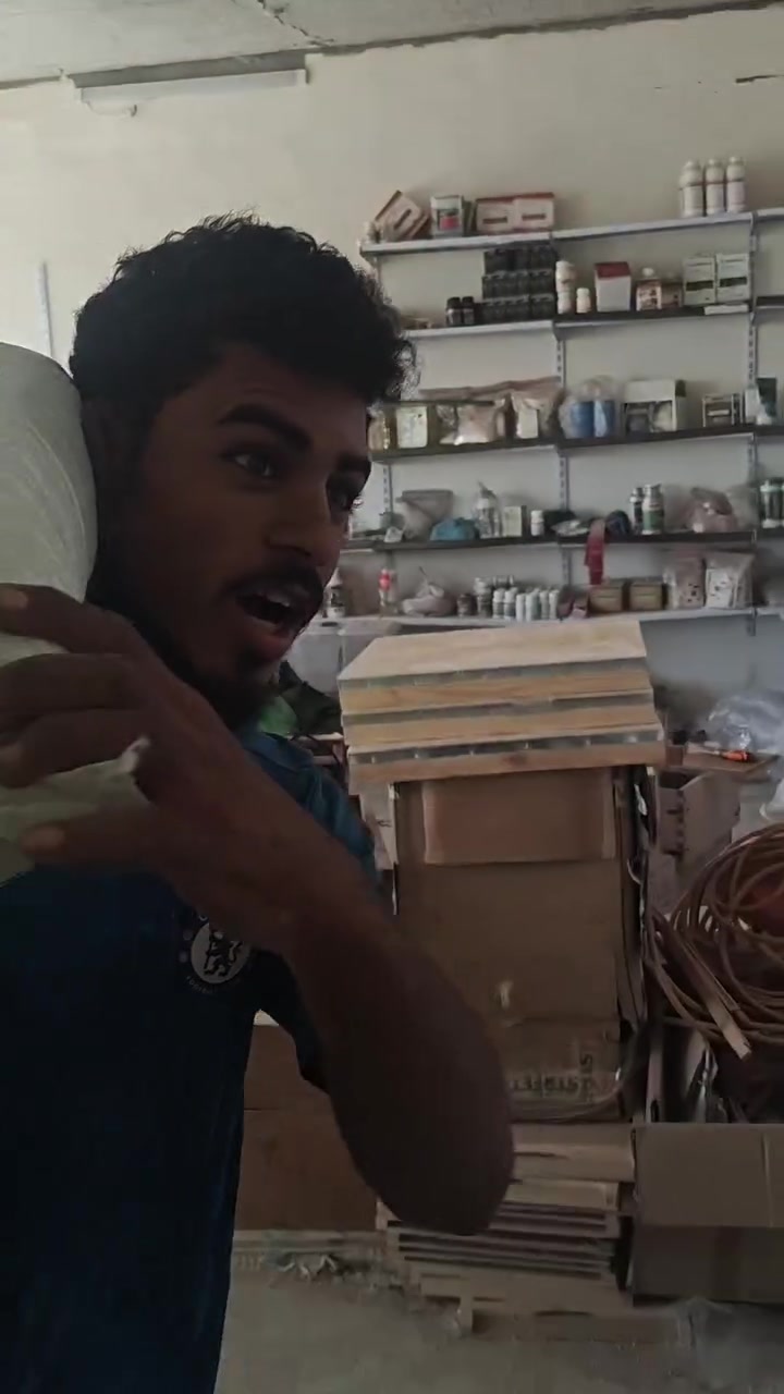 يوجد سماد روسي 20*20*35  و سماد يوريا عراقي 
للاستفسار ***********
