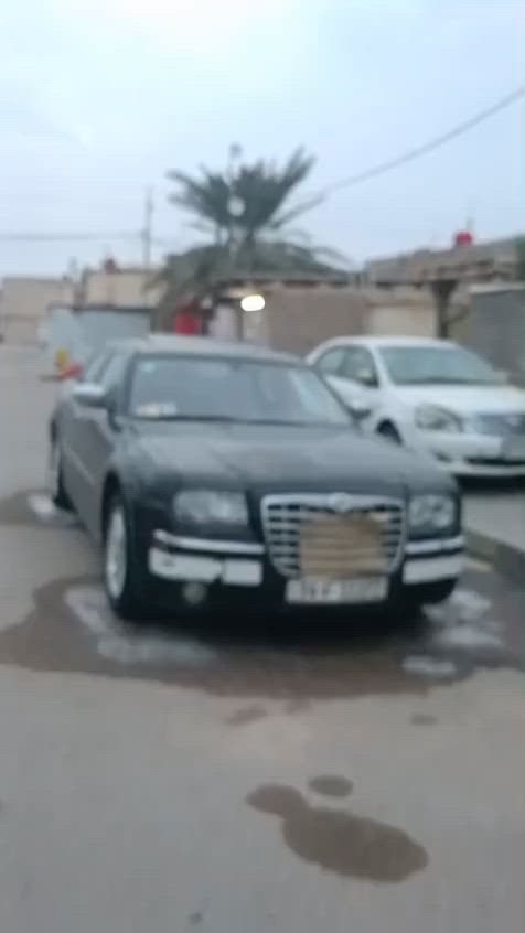 السلام عليكم اوباما 2008جاهزه تبريد حداديه كهربائيات من الطول الطول شغاله تخم تاير مكيه كير  سياره فقط تبديل جاملغ خلفي من امريكا  باسمي مكانها بصره ام قصر ***********
