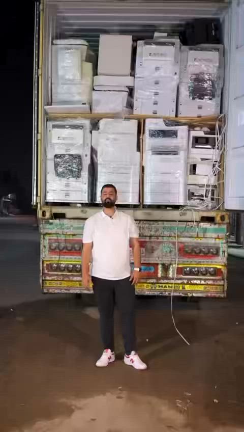 🚛🔥 شركة شير ❤️‍🔥

مازلنا مستمرين معاكم بفضل الله، والثقة اللي بينا بتكبر يوم بعد يوم 🤝✨

الشغل الصح دايمًا بيتكلم عن نفسه 💪
والجودة عمرها ما محتاجة بروباجندا 😉🔥

وعلشان كده…

هقولك حاجة واحدة بس 👇
لو ملحقتش تستلم شغلك من الحاوية دي 🚛📦
فأنت فعلاً خسرت كتيييير يا صديقي 😎🔥

📍 استنوا الجديد… والقادم أقوى بإذن الله 🚀❤️
للتواصل 🪀📲
01115666095
01117301398
01151171101
01220034091
01001292082


**إذا كنت صاحب هذا الإعلان وتريد حذفه لأي سبب، رجاءا أرسل رسالة إلى الدعم الفني**