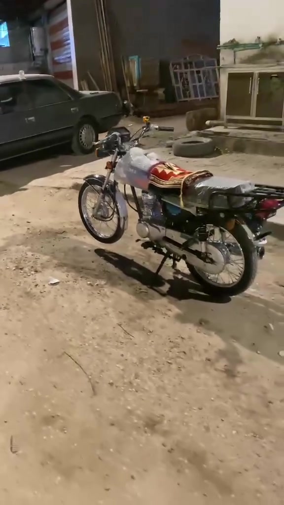 السلام عليكم درجه شلامجه بلادي موديل 22 مكان نجف ابوصخير الشراي يتصل ***********
