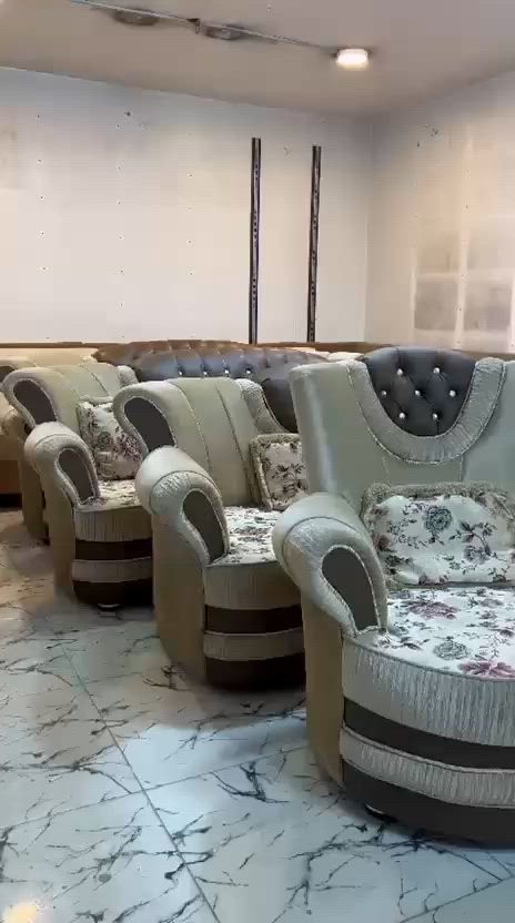تخم تركي نظيف للبيع بسعر ٦٥٠ الاتصال على الرقم ***********

