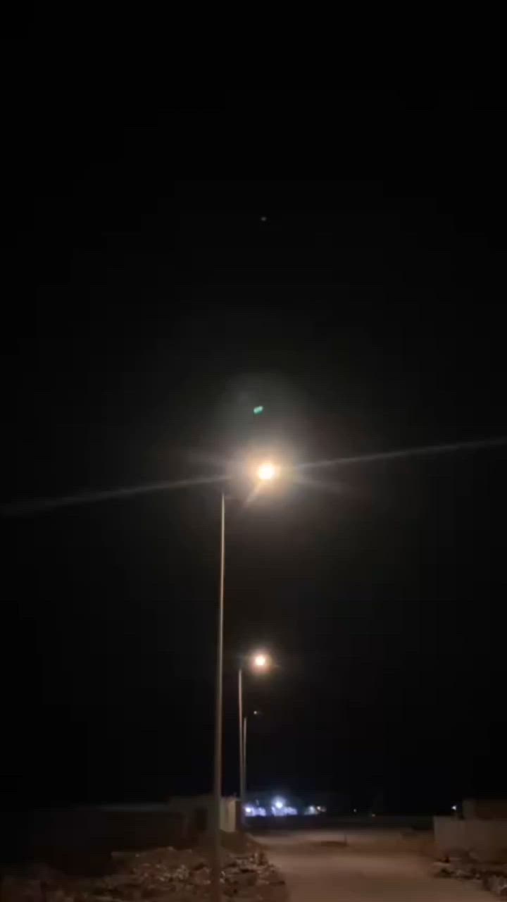 💎سلام عليكم سايبه للبيع 
💎مديل 18 
💎بيه قطع تبديل 
💎سياره احله من صوره 
💎حداديه ومحرك وكير وكشر خير من الله 
💎تخم تاير جديد قبل سبوع 
💎 هيئه مصفره 
💎تبريد قبل فتره سكت وعفته 
💎سعرها 44
💎سنويه لل28 رقم نكليزي راعيها بديوانيه 
💎مكان ديوانيه ال حمد 
💎خاص ماجاوب اتصل ع رقم ***********
