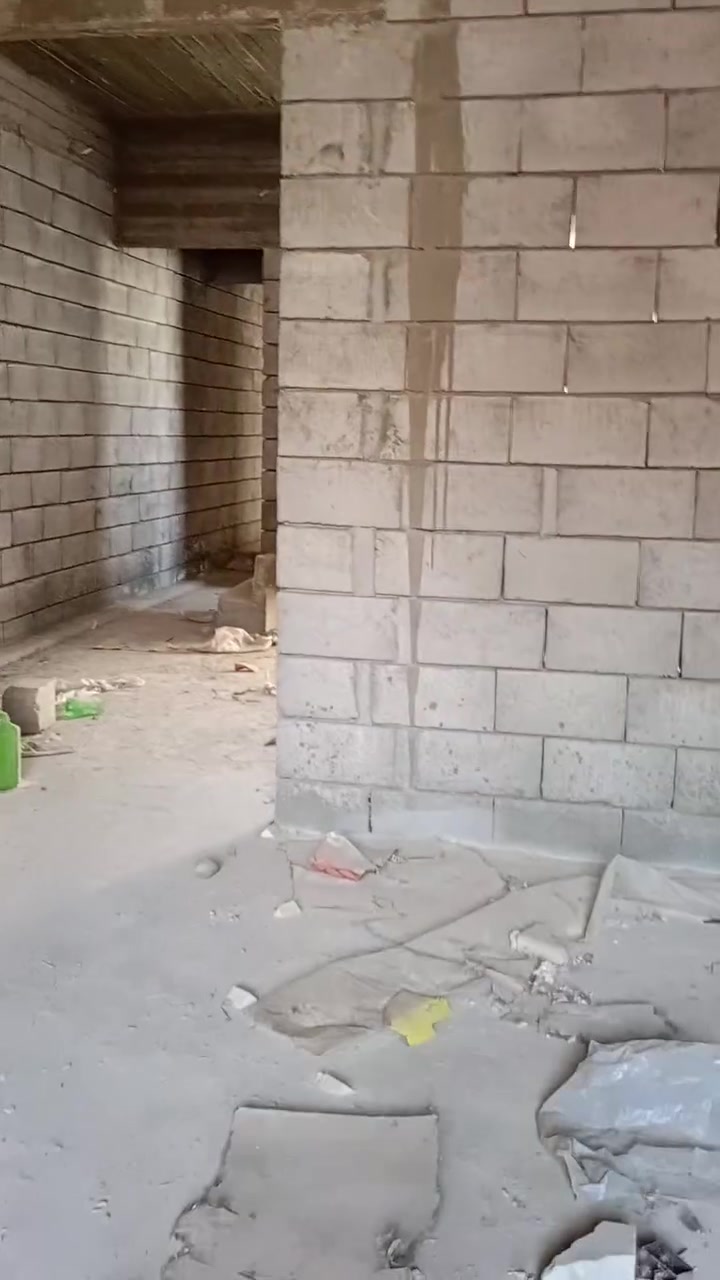 للبيع جمعيه الكندي سيد عمار ثاني فرع عل يمين بعد المول  كارت بلديه واوراق جمعيه كامله هيكل 100 متر طابق واحد صبه ارضيه  تأسيس مجاري خفيفه وثقبله باقي التفاصل بل فيديو  السعر 45
 ***********

