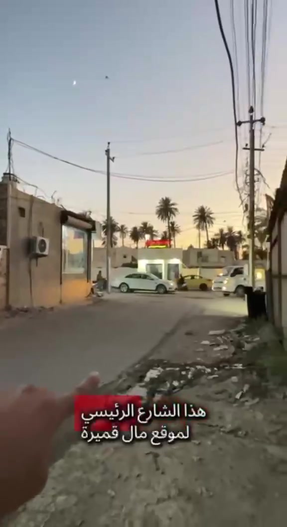 السلام عليكم
دار للبيع كميره  قريب على  الشارع  الرئيسي  المساحه  ١٢٠ متر  التفاصيل داخل الفديو كما يتوفر بيوت وأراضي بمساحات مختلفه للإستفسار الاتصال على الرقم ***********
